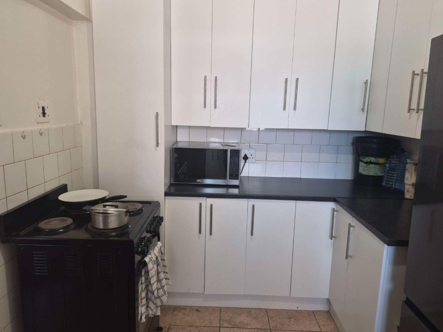 2 Bedroom Property for Sale in Port Elizabeth Central Eastern Cape